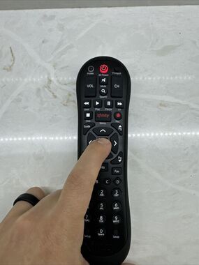 Xfinity COMCAST XR2 DVR Cable Remote Control, Black Clean Inside